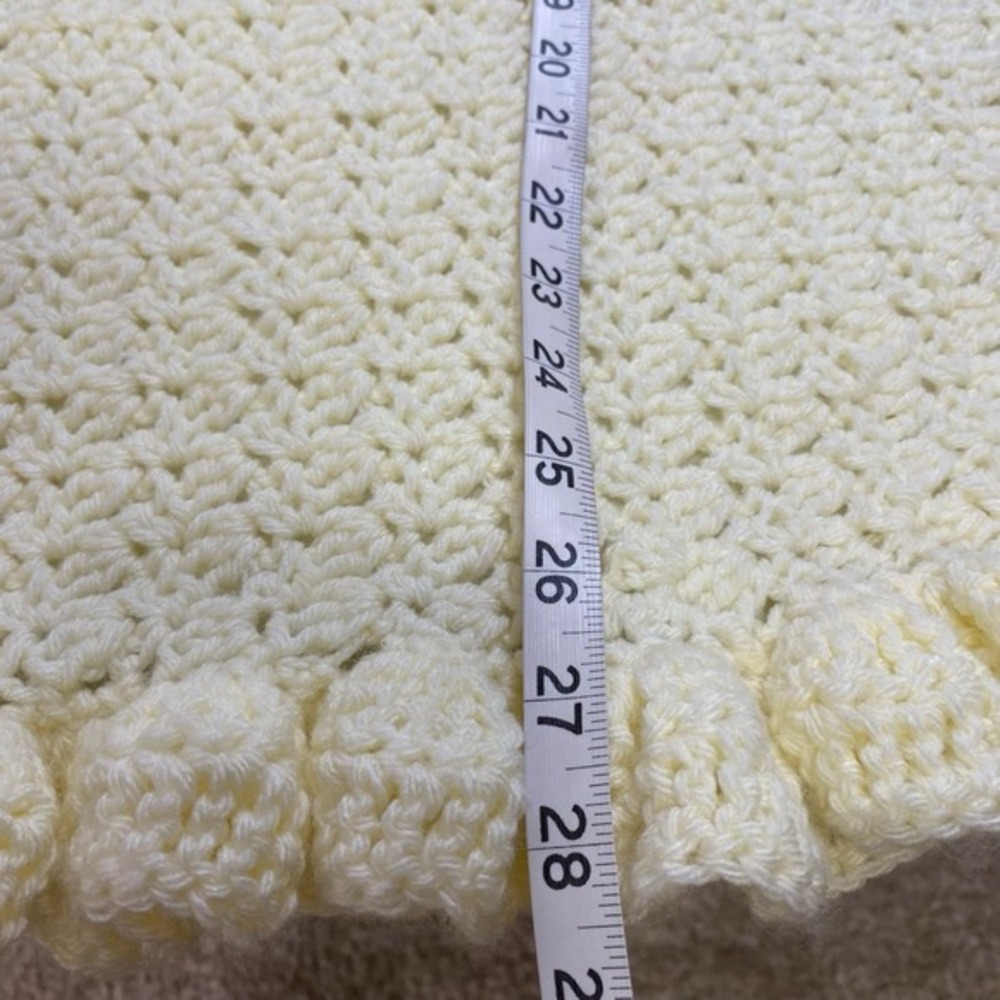 Vintage Handmade Cream Afghan Throw Blanket Cozy Thick Yarn Cottage Granny Beach - Picture 7 of 7